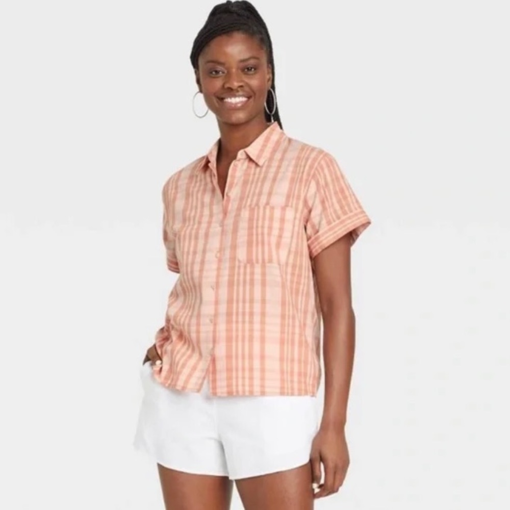 Universal Thread Salmon Pink Button Top Size XL